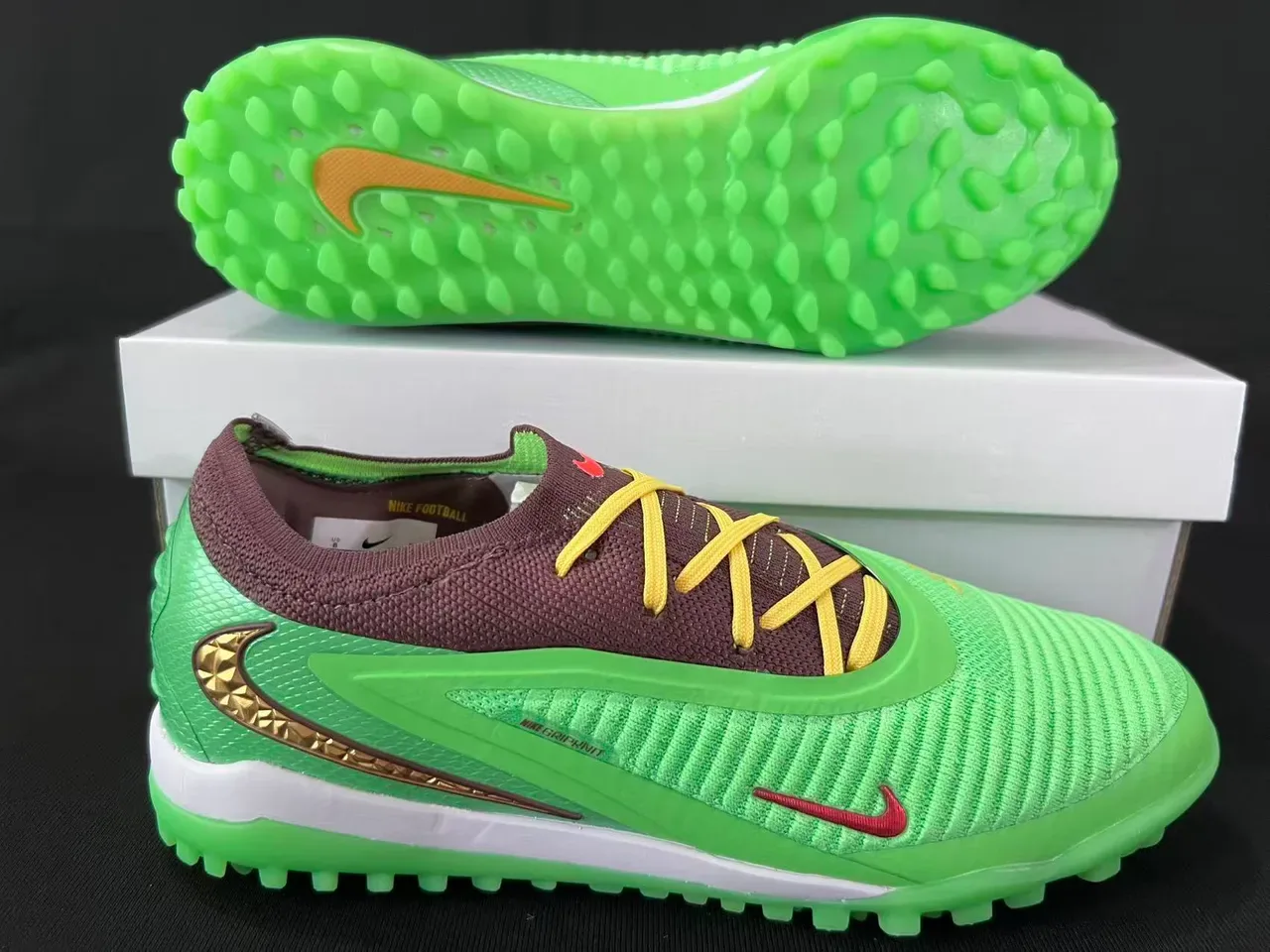 Nike Vert Marron Knit Upper Molded TPU Cage Turf Chaussures de football 5