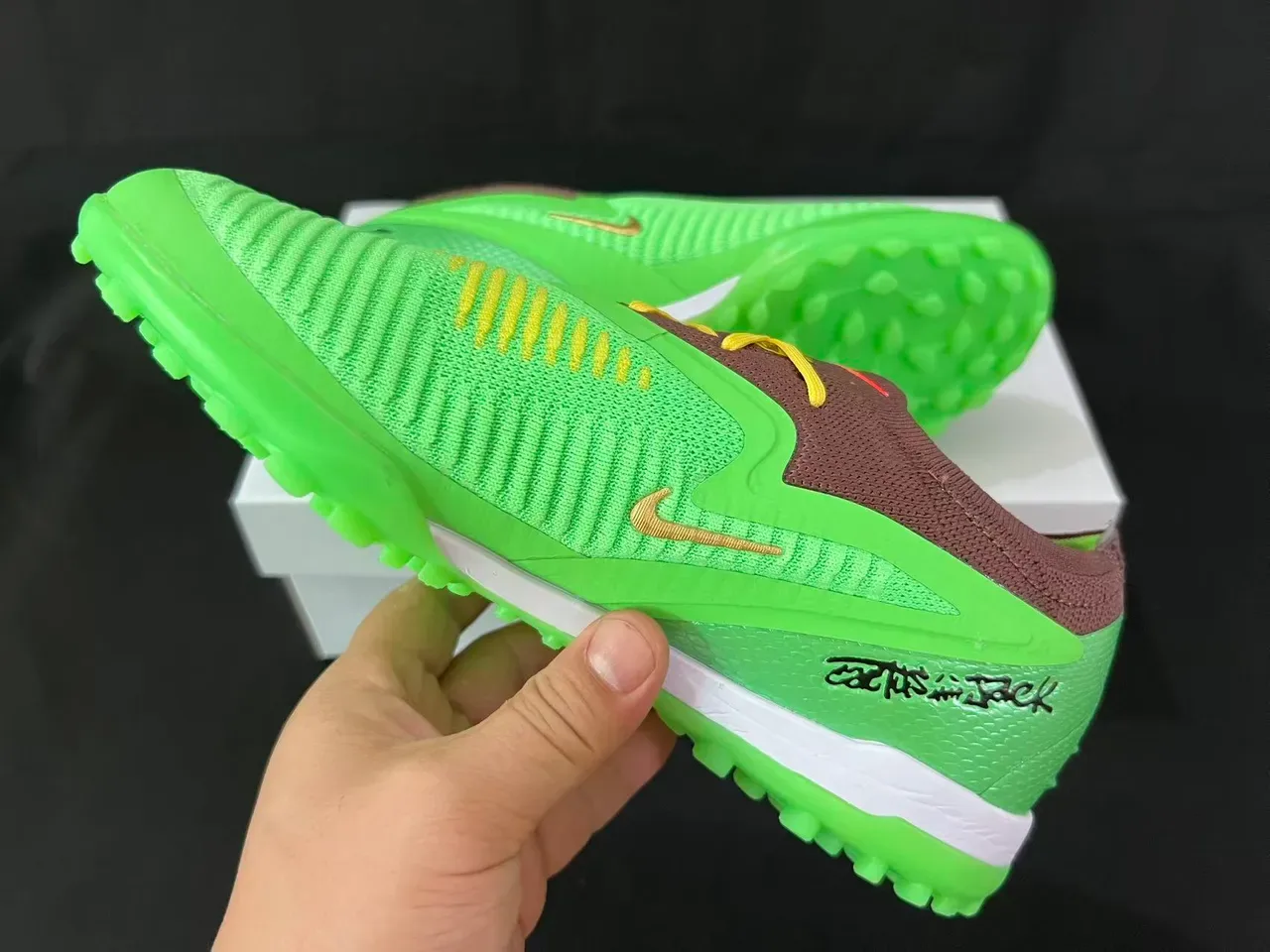 Nike Vert Marron Knit Upper Molded TPU Cage Turf Chaussures de football 8