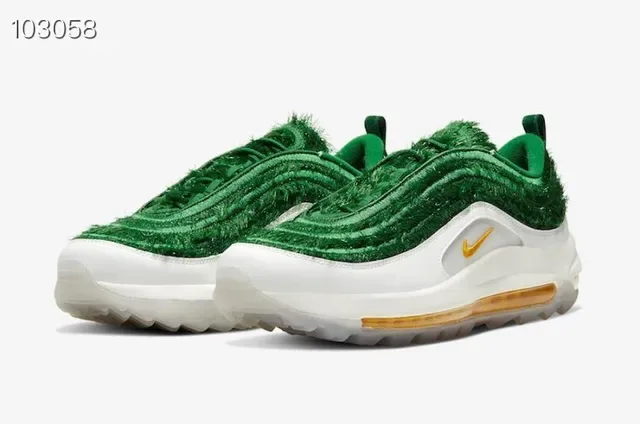 Nike Green White Plush Textured Upper Midsole Lifestyle Sneakers 8