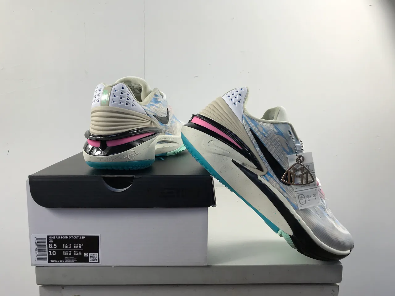 Nike GT2 Generation White Blue Pink Running Shoes 3