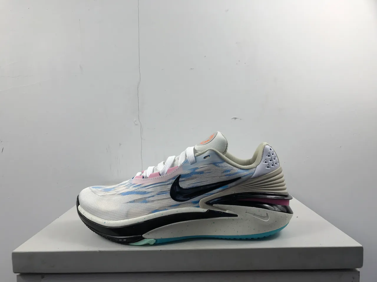 Nike GT2 Generation White Blue Pink Running Shoes 6