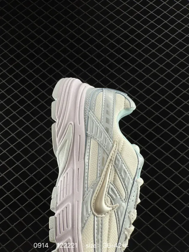 Nike Initiator Off-White and Pink Lifestyle Sneakers 5