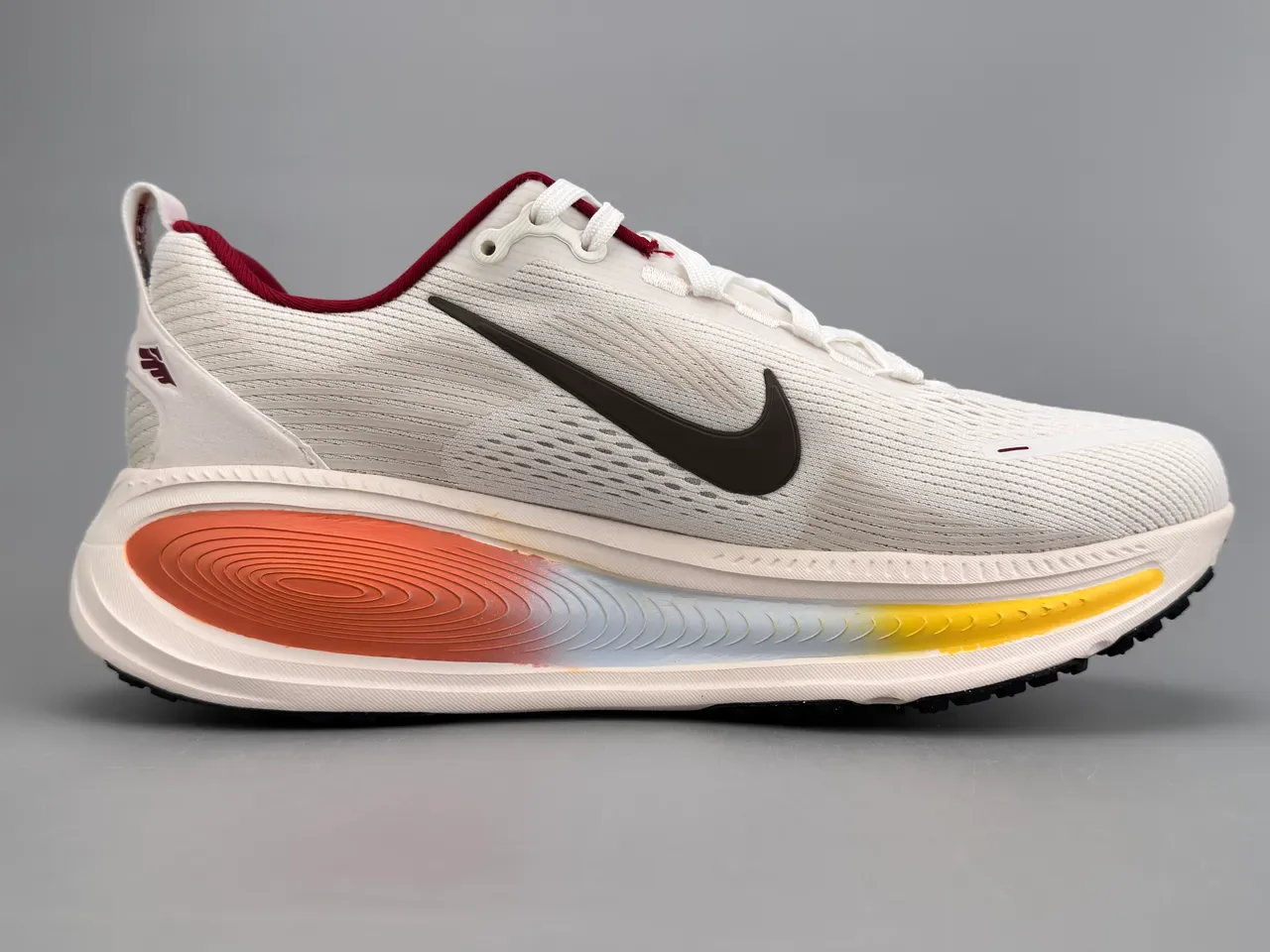Nike Invincible Run White Red Engineered Knit Upper Visible ZoomX Midsole Window Running Shoes 10