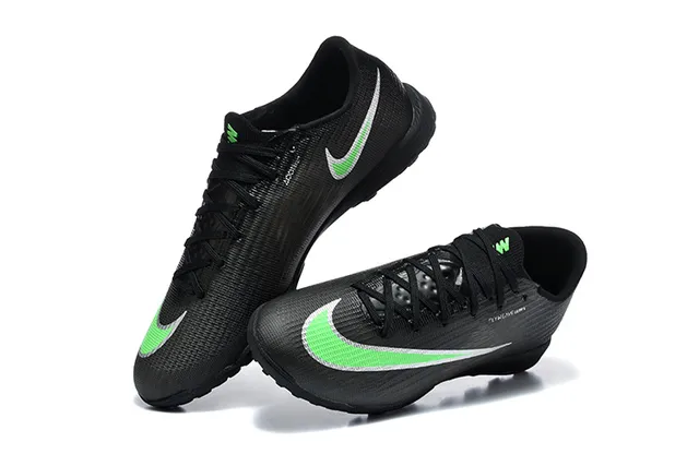 Nike Mercurial Vapor أسود أخضر منخفض القطع Flyknit العلوي ملعب العشب أحذية كرة القدم 2