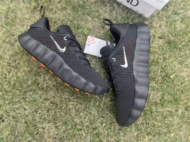 Nike MIND Black and Orange Lifestyle Sneakers 6