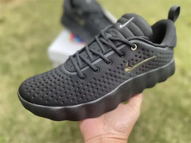 Nike MIND Black and Orange Lifestyle Sneakers 8