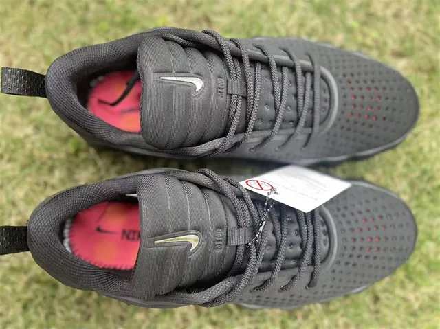 Nike MIND Black and Orange Lifestyle Sneakers 10