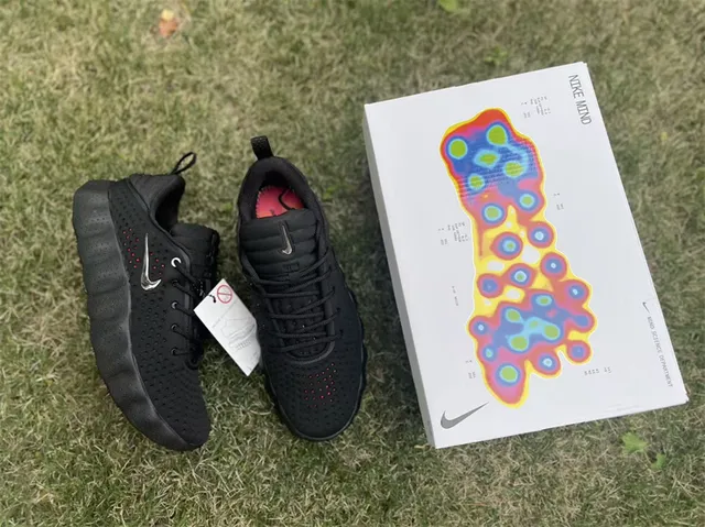Nike MIND Black and Orange Lifestyle Sneakers 13