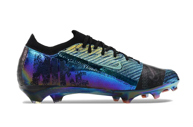 Nike Multicolor Black Iridescent Holographic Upper Low-Cut Dynamic Fit Collar Firm-Ground Soccer Shoes 5
