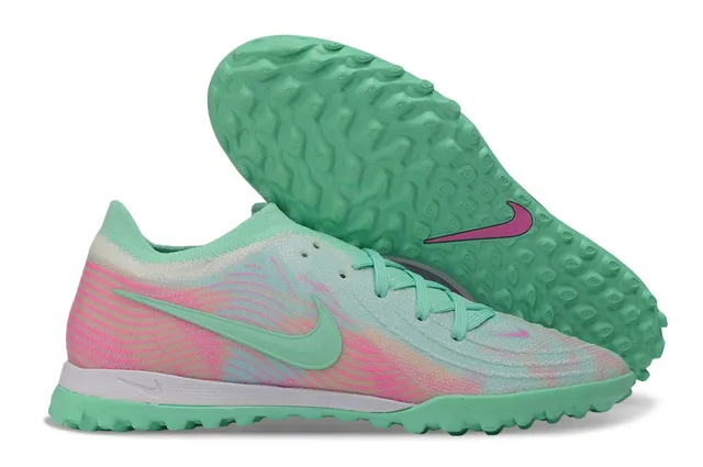 Nike Multicolor Knit Upper Gradient Wave Pattern Turf Soccer Shoes 1