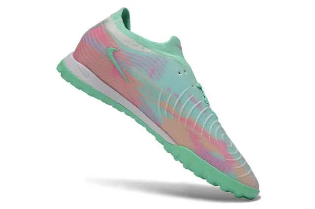 Nike Multicolor Knit Upper Gradient Wave Pattern Turf Soccer Shoes 2