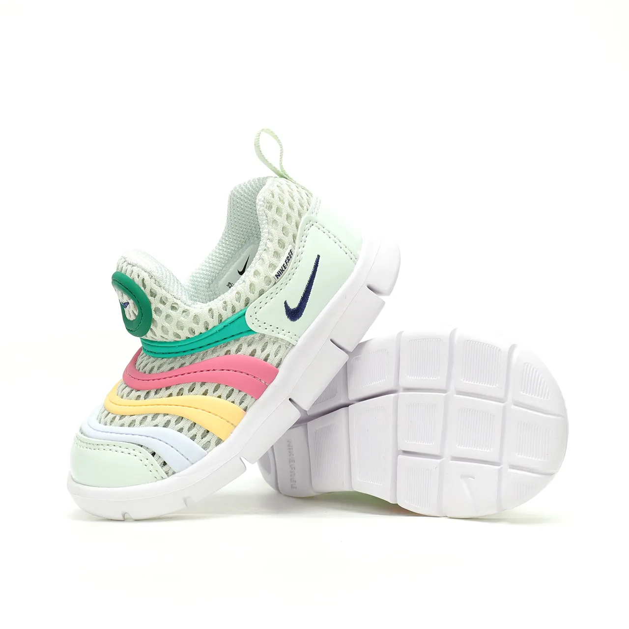 Nike Multicolor White Slip-On Wave-Patterned Upper Running Shoes 20