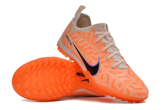 Nike Orange Beige Low-Cut Synthetic Upper Geometric Overlay Pattern Turf Soccer Shoes 5