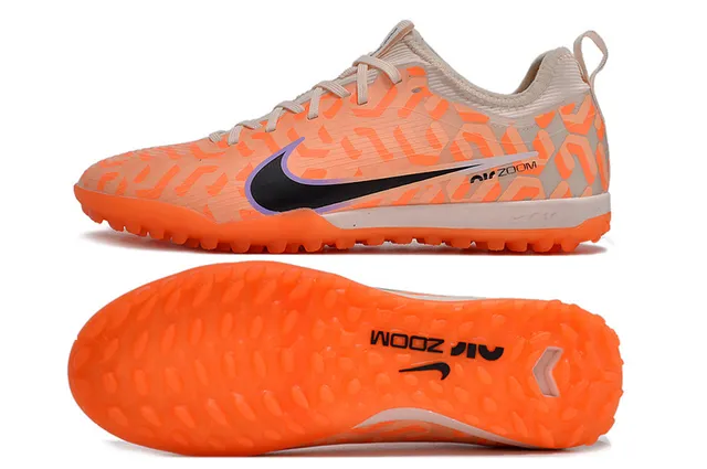 Nike Orange Beige Low-Cut Synthetic Upper Geometric Overlay Pattern Turf Soccer Shoes 9