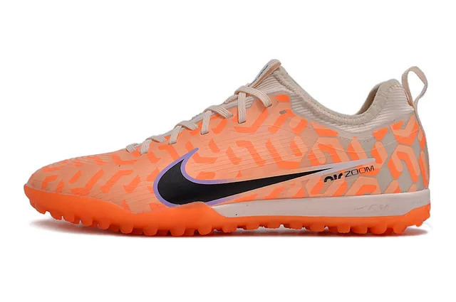 Nike Orange Beige Low-Cut Synthetic Upper Geometric Overlay Pattern Turf Soccer Shoes 10