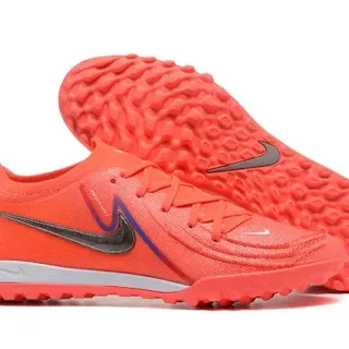 Nike أحذية كرة القدم أورانج وأسود Knit Upper Low-Cut Silhouette Turf