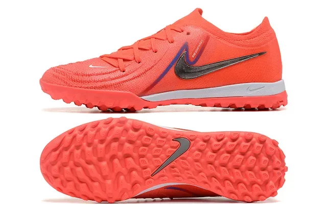 Nike أحذية كرة القدم أورانج وأسود Knit Upper Low-Cut Silhouette Turf 9