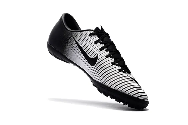 Nike Tênis de Futebol Indoor Laranja Preto Silhueta Baixa Ribeteada Superior Sintética 5