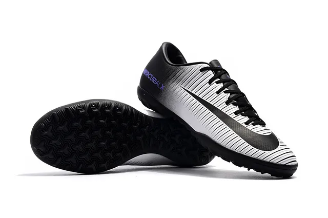 Nike Tênis de Futebol Indoor Laranja Preto Silhueta Baixa Ribeteada Superior Sintética 7