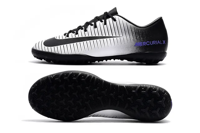 Nike Tênis de Futebol Indoor Laranja Preto Silhueta Baixa Ribeteada Superior Sintética 11