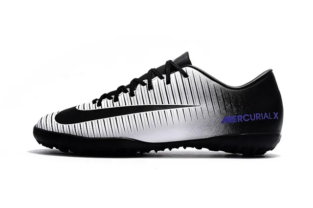 Nike Tênis de Futebol Indoor Laranja Preto Silhueta Baixa Ribeteada Superior Sintética 12