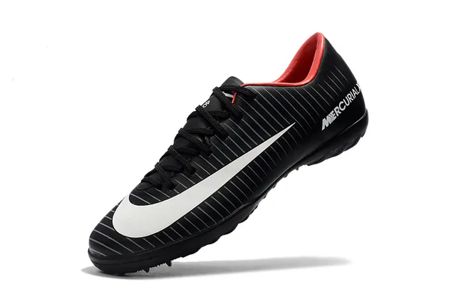 Nike Tênis de Futebol Indoor Laranja Preto Silhueta Baixa Ribeteada Superior Sintética 16