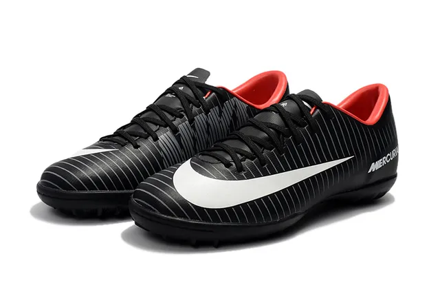 Nike Tênis de Futebol Indoor Laranja Preto Silhueta Baixa Ribeteada Superior Sintética 20