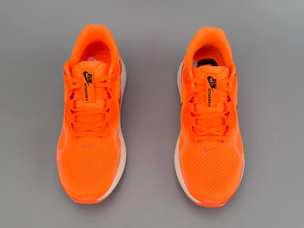 Nike Orange Black Mesh Upper Synthetic Overlays Running Shoes 9