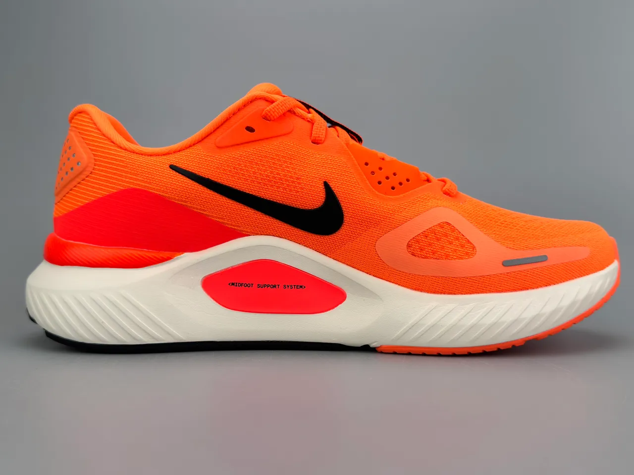 Nike Orange Black Mesh Upper Synthetic Overlays Running Shoes 10