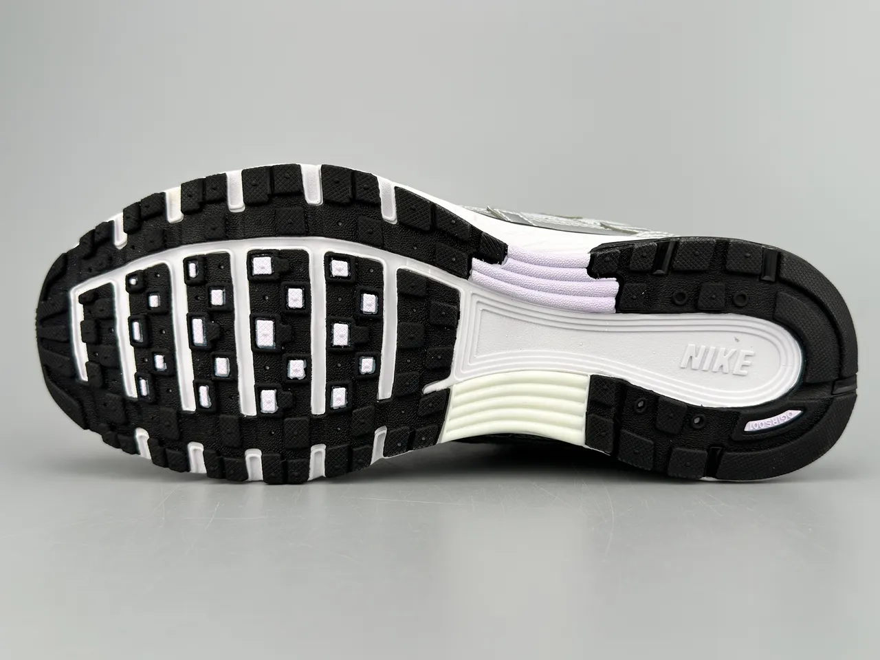 Nike P-6000 Metallic Silver Black White Running Shoes 8