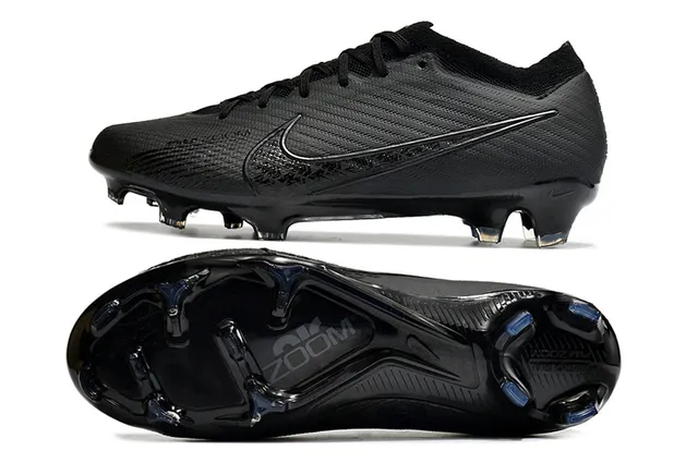 Nike Phantom GT Chaussures de football Noir pour terrain ferme 2