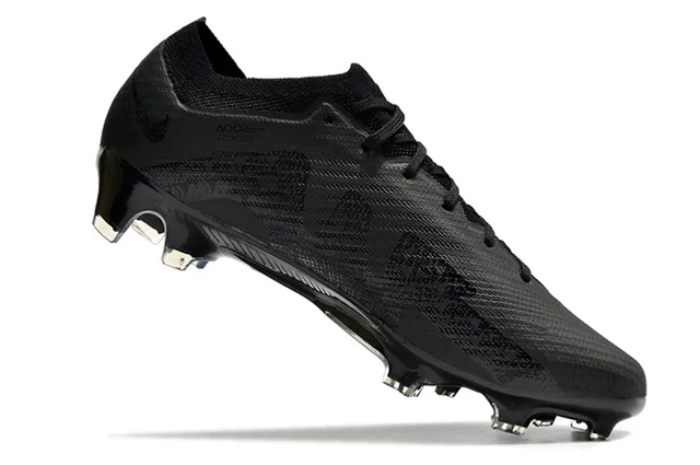 Nike Phantom GT Chaussures de football Noir pour terrain ferme 3