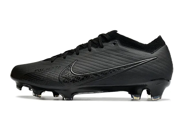 Nike Phantom GT Chaussures de football Noir pour terrain ferme 5