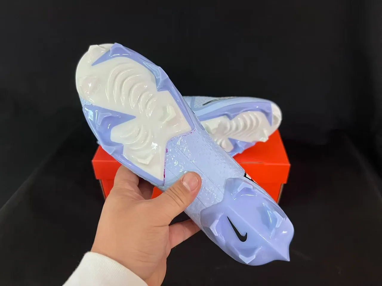 Nike Phantom GT Light Periwinkle Firm-Ground Soccer Shoes 2
