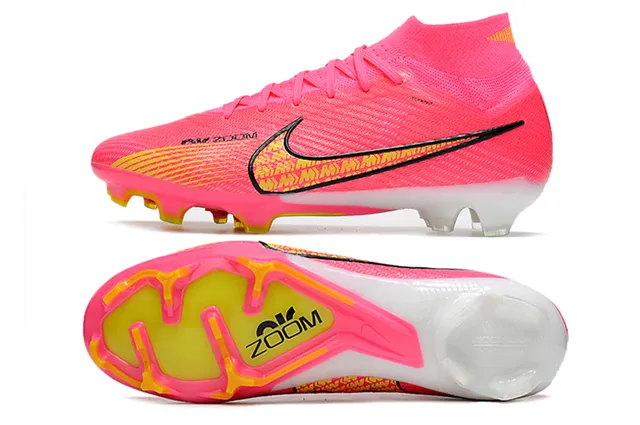Nike Phantom GT Chaussures de football rose jaune à empeigne de maille haute, crampons coniques moulés pour terrain ferme 6