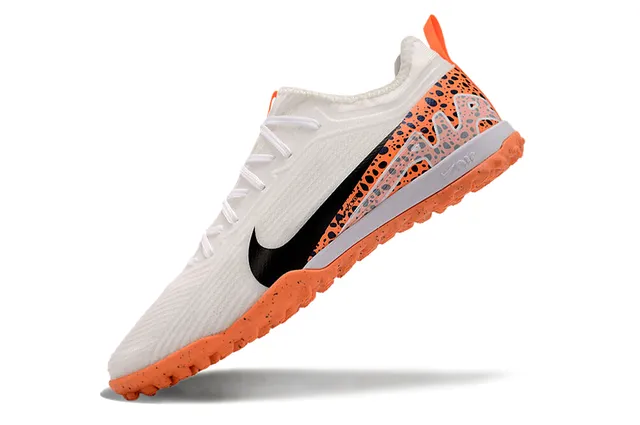 Nike Phantom GT blanc orange bas de coupe synthétique supérieur maille texturée doigt gazon artificiel chaussures de football 3