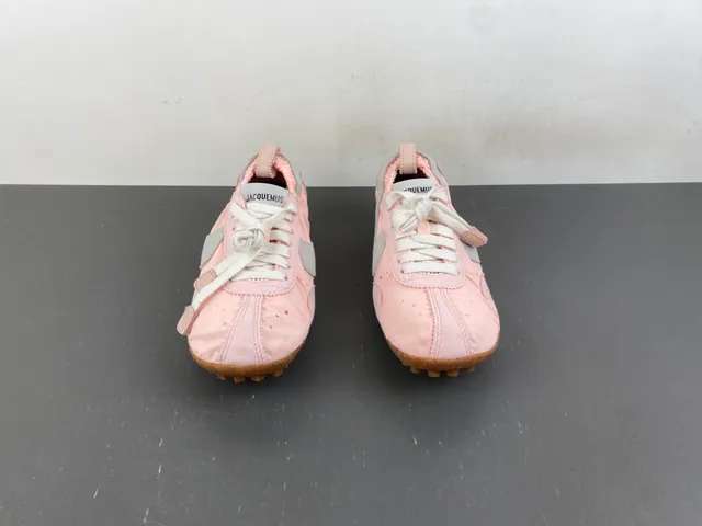 Nike Pink Gray Gathered Nylon Upper Perforated Toe Lifestyle Sneakers 11