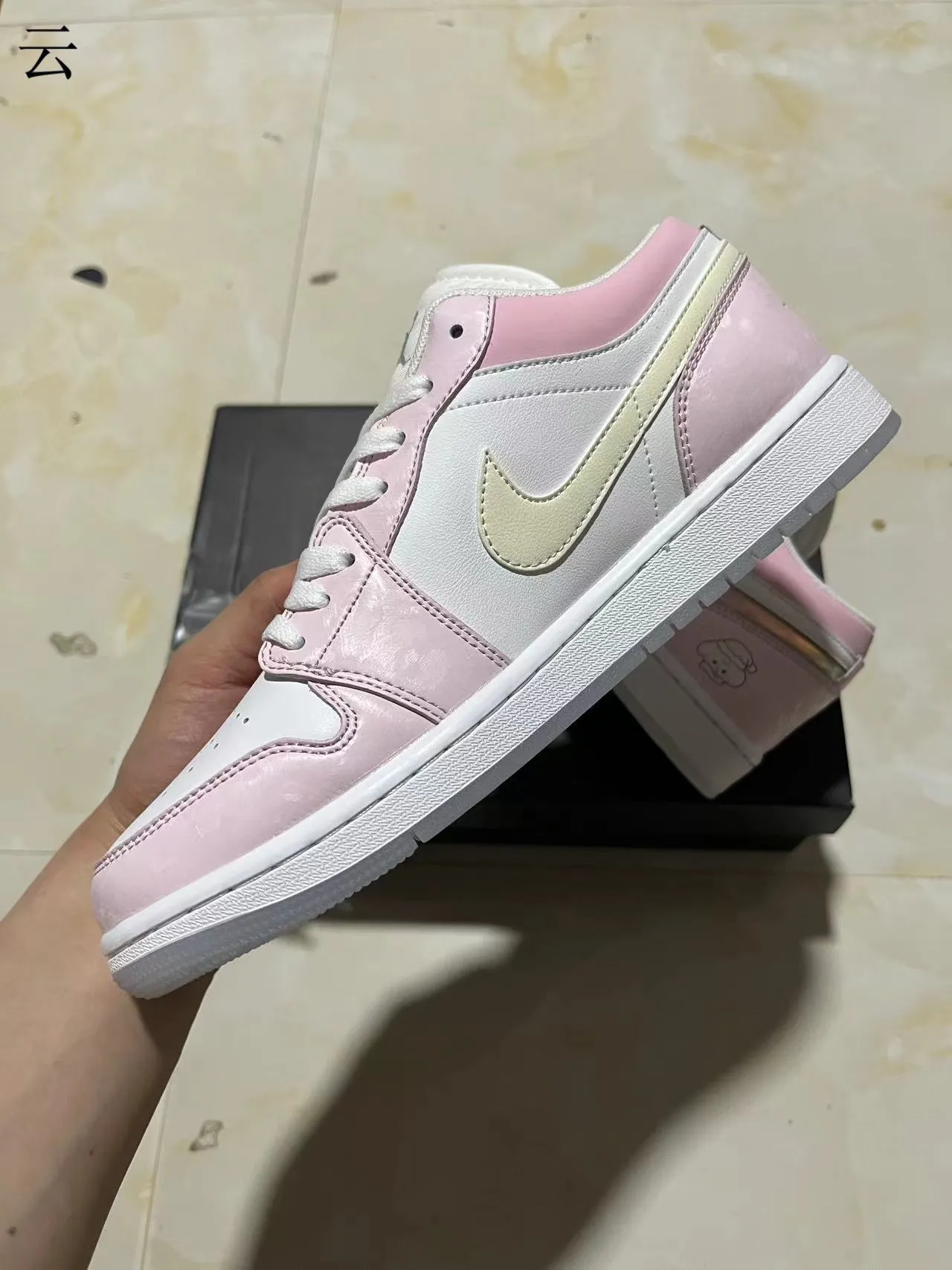 Nike Pink White Low-Top Colorblock Lifestyle Sneakers 5