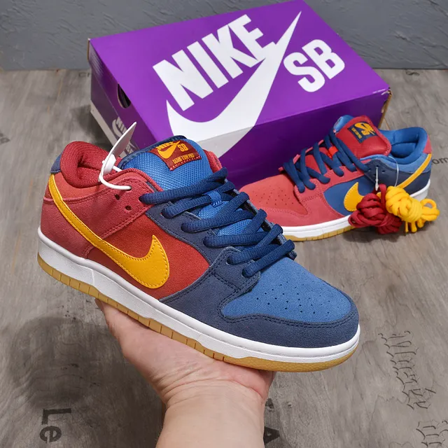 Nike SB Dunk Low Rouge Bleu Jaune Chaussures de Skateboard 2