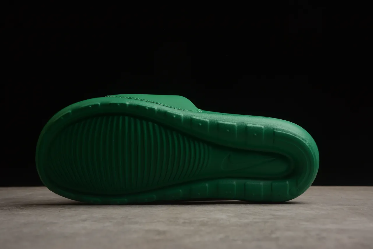 Nike SB Slide Green White Orange Slippers 9