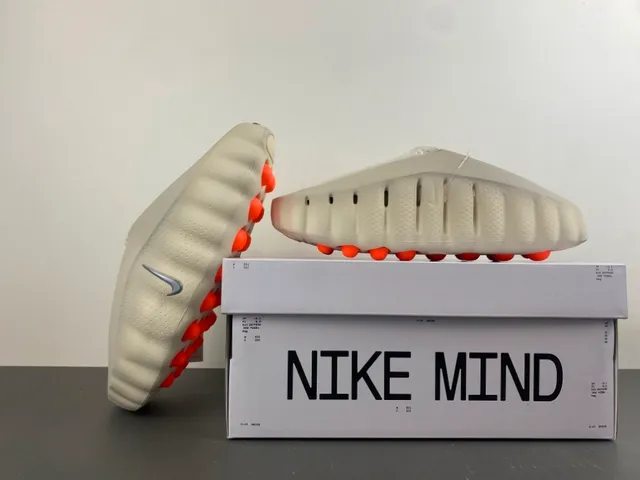 Nike Slide Off-White Perforated Molded Foam Slipper 10