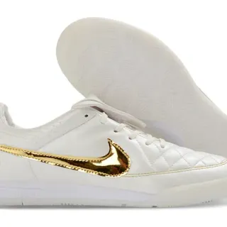 耐克 Tiempo Legend 白金 绗缝皮革鞋面 金属 Swoosh 室内足球鞋