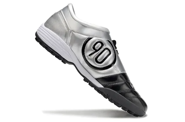 Nike Total 90 III Black White Silver Turf Soccer Shoes 6