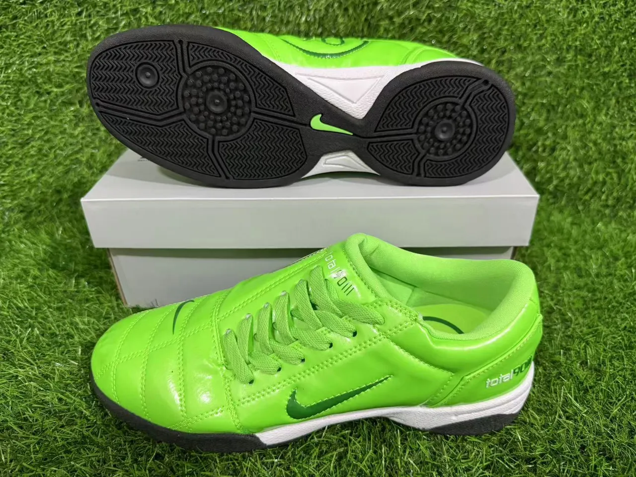 Nike Total 90 III Neon Green Chaussures de football indoor 6