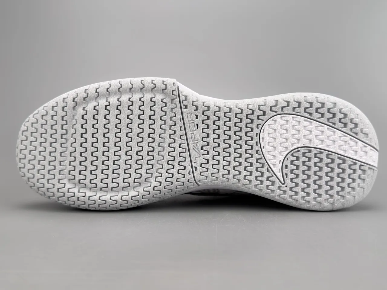 Nike Vaporwave White Gold Mesh Running Shoes 8