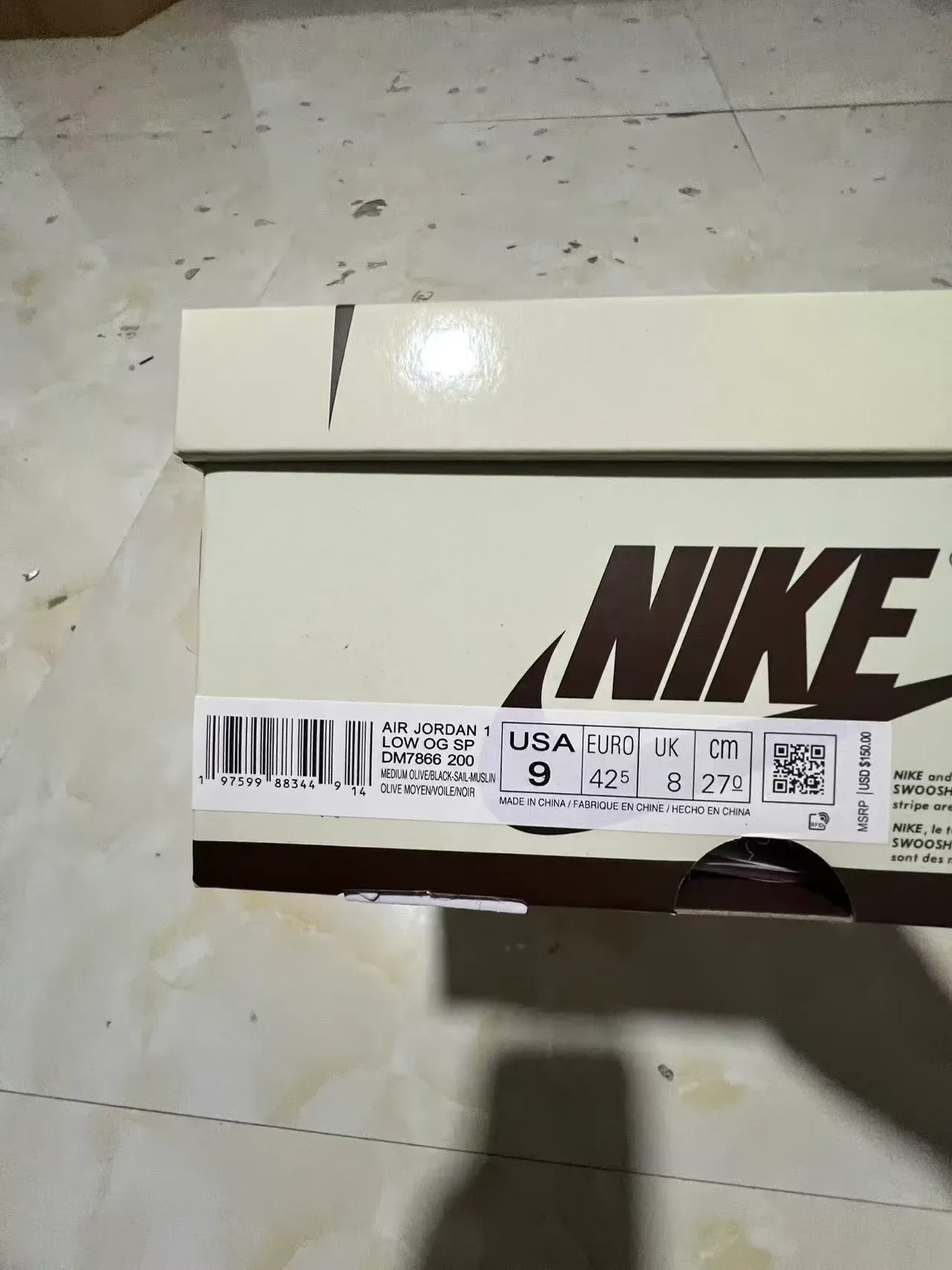 Nike Sneakers Lifestyle de Cuero Layered Blanches et Army Green Low-Top 11