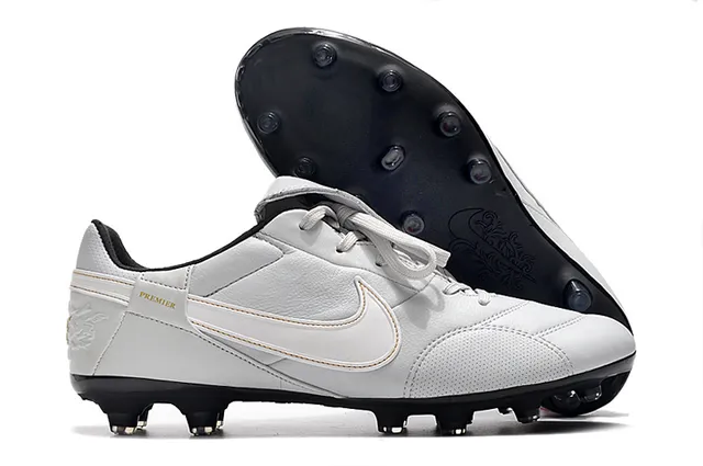 Nike Blanc Noir Bas-Coupé Cuir-Synthétique Hybride Supérieur Terrain Ferme Chaussures de Football 5