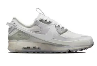 Nike White Gray Low-Top Mesh-and-Synthetic Upper Lifestyle Sneakers 6