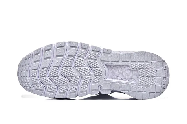 Nike White Gray Monochromatic Sculpted Ridged Midsole Lifestyle Sneakers 4