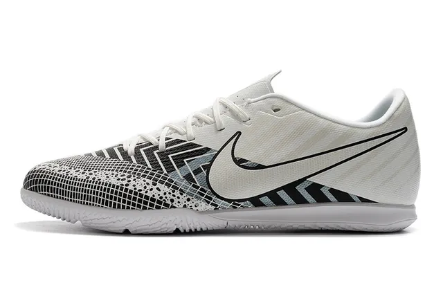 Nike White Multicolor Low-Cut Synthetic-Mesh Upper Indoor Soccer Shoes 15